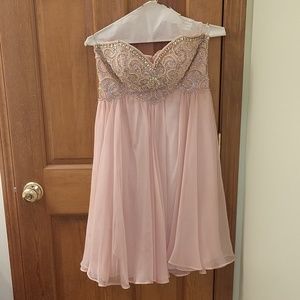 Strapless dress